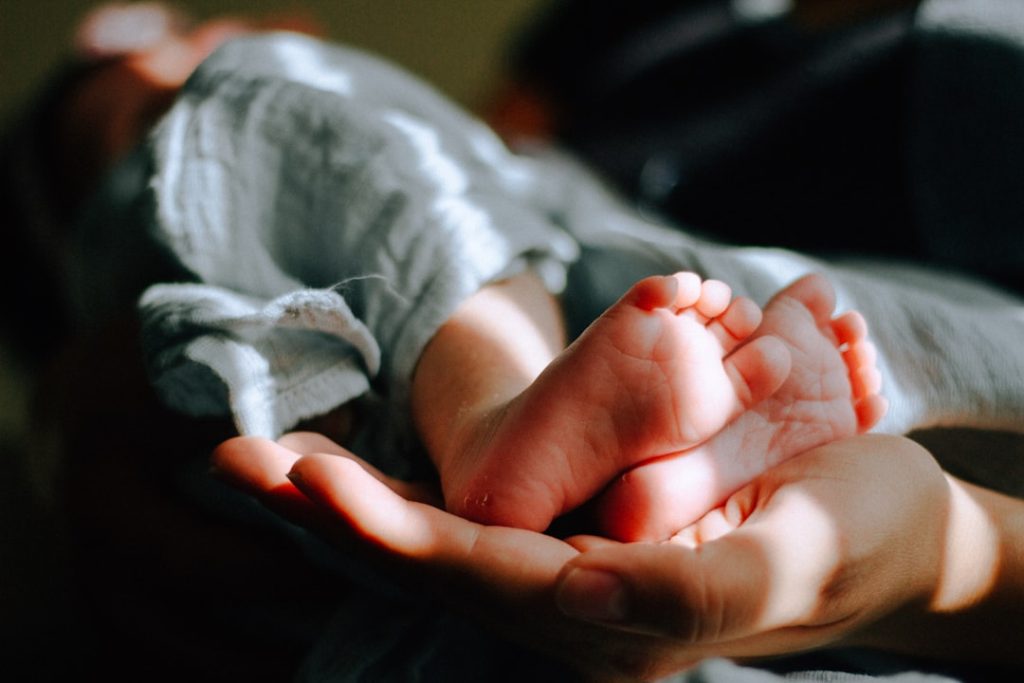 Herman Brusselmans deelt geluk over eerste baby en vaderschap op latere leeftijd
